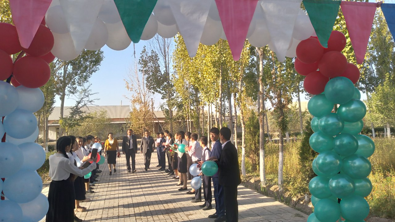 “O‘qituvchi va muarabbiylar kuni” ga bag‘ishlab o'tkazilgan tadbir